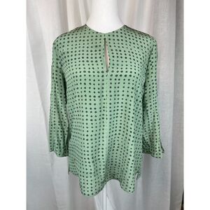 Hugo Boss Mint Green Silk Blouse – US 4 chic, minimalist, modern